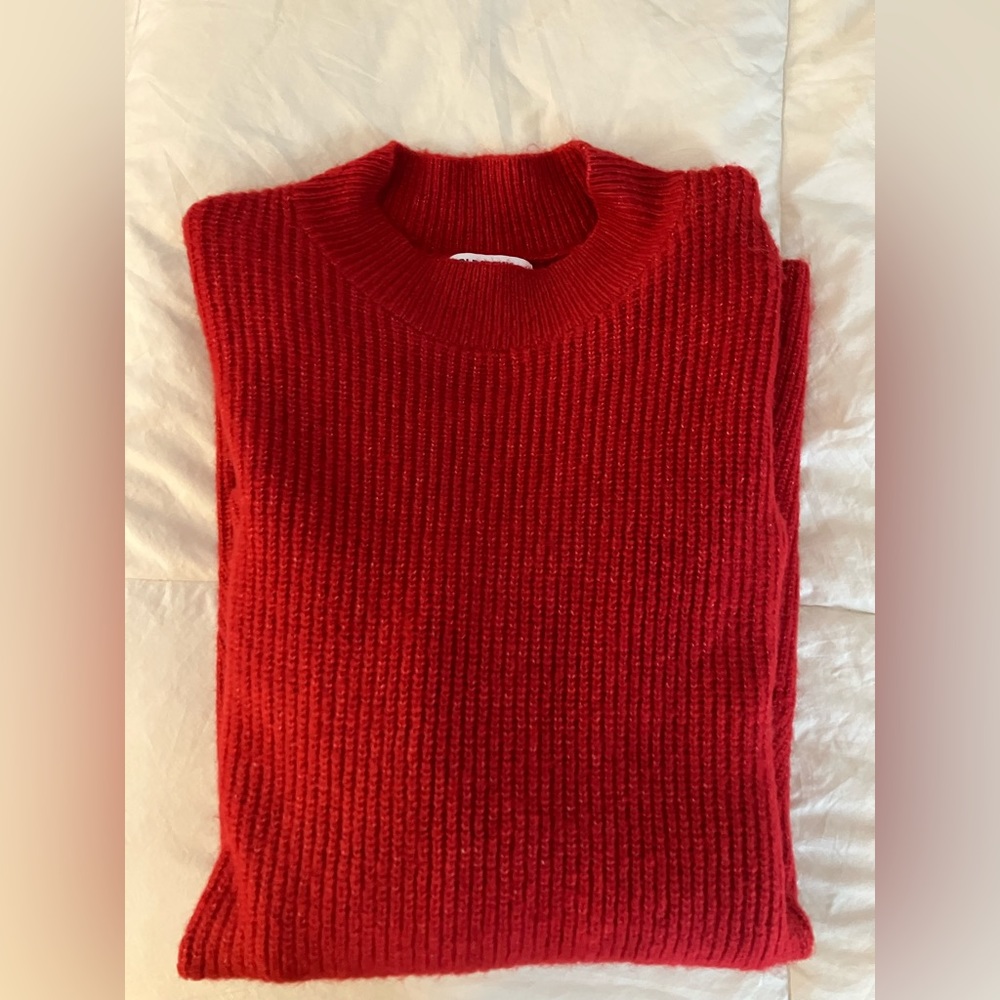 New Old Navy Tunic Sweater with crew neck